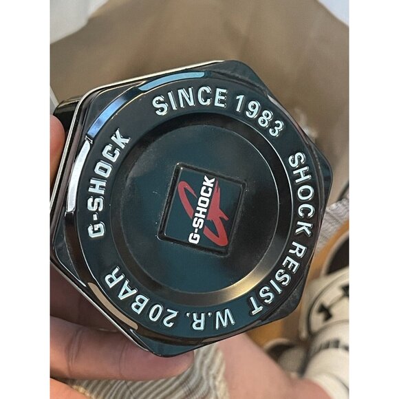 Casio G Shock GA 110cr‎ Quartz Analog Watch - Picture 4 of 7